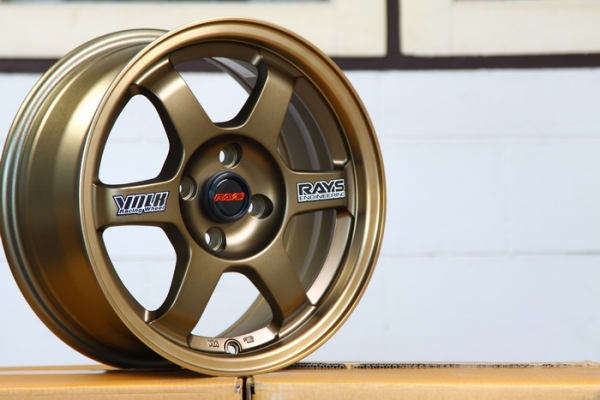 ล้อใหม่ขอบ15 TE37 4รู100 กว้าง7 ออฟ38 สีทองขอบชา เหมือนแท้ ล้อใหม่ขอบ15 TE37 4รู100 กว้าง7 ออฟ38 สีทองขอบชา เหมือนแท้