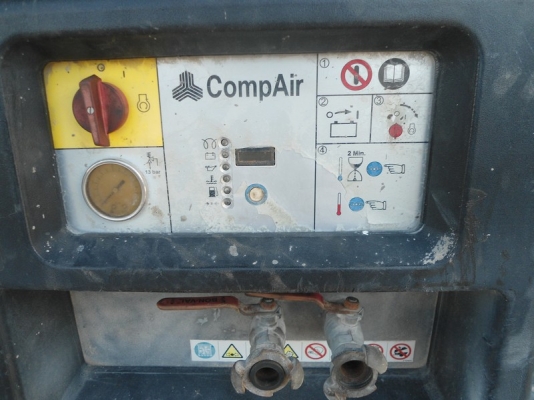 ขายปั้มลม Compair 175  พร้อมใช้งาน พร้อมรับประกับครับ