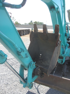 KOBELCO SK030-2   Coupe  เก่านอก เอวแน่น ปั็มแรง สภาพพร้อมใช้ สุดๆเอาไปแบ่งกันใช้ได้เลยครับ   น้องร็อค จัดหั้ย สนใจโทร สอบถามได้ 081-8535656
