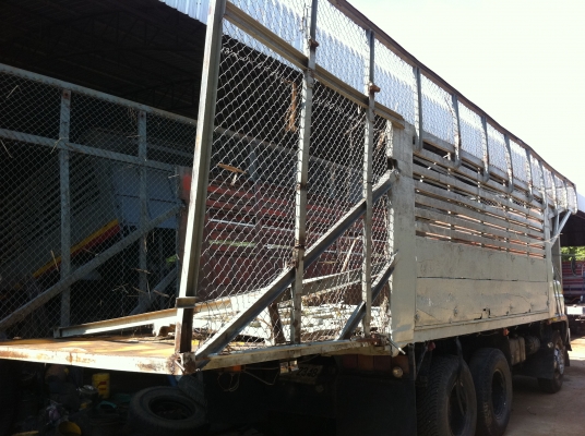 ขายรถบรรทุก 10 ล้อ ISUZU JCM 2 เพลา สภาพรถพร้อมใช้ ยางดี 10 เส้น คัสซีสวย ทะเบียนภาษีเต็ม พร้อมโอน ราคาต่อรอง เครื่องดีมาก มีสโลย์ พวงมาลัยพาวเวอร์