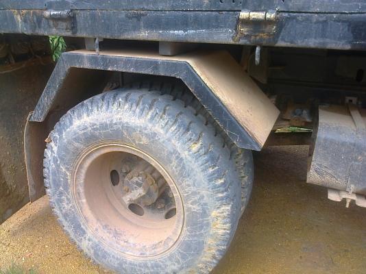 (ด่วนๆ..ลดสุดๆ)6ล้อดั้มISUZU FTR11F รถห้างแท้ 165แรง แต่งนิดสวย.... (ด่วนๆ..ลดสุดๆ)6ล้อดั้มISUZU FTR11F รถห้างแท้ 165แรง แต่งนิดสวย....