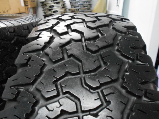 ขายล้อแม็ก Fortuner ขอบ 16 พร้อมยาง BF All 265/75/16 ปี 07/เทิร์นได้-ใส่ฟรี