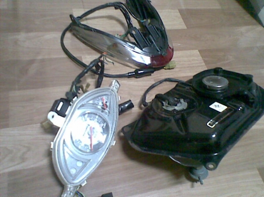 ขายถังนำมัน honda click 110 แท้  มือ2