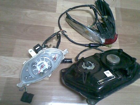 ขายถังนำมัน honda click 110 แท้  มือ2