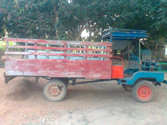 90\% อีเเต๋นพร้อมเครื่องยันม่าหัวขาว 13 แรง ราคาย่อมเยา เอาไปใช้งานได้เลยครับ ถูกเห็นๆ