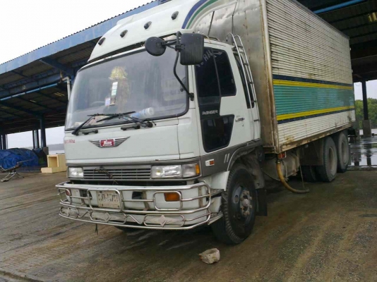 (รถตู้เย็น4คัน)10ล้อเพลาเดียวตู้เย็น มีทั้งหมด4คัน ราคาเริ่มต้น..650000บ.