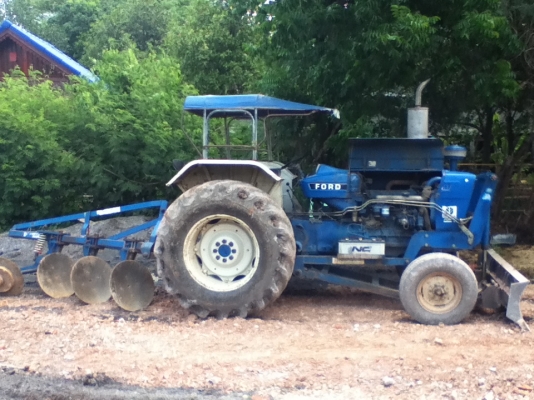 ขายรถไถ FORD 6610