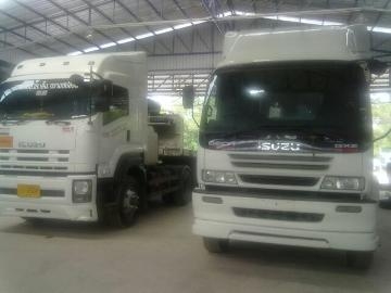 ขายหัวลากอีซูซุเด๊คก้า 320 และหางพื้นเรียบ 3 เพลา