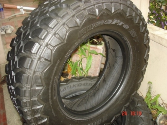 ขายยาง  MUD  245 x 75 x 16  ...............สวยๆ เชิญครับ