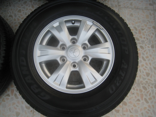 ขายล้อแม็ก Mitsubishi triton 16"x7" et38 6รู139 +ยางปี1912 (081-3747940)