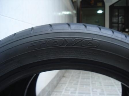 ขายยาง TOYO PROXES R32 JAPAN 205 50 17 ปี 11 1คู่