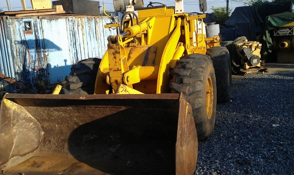 ขายรถตักล้อยาง515 เครื่องISUZU TXพร้อมใช้งาน ขายรถตักล้อยาง515 เครื่องISUZU TXพร้อมใช้งาน