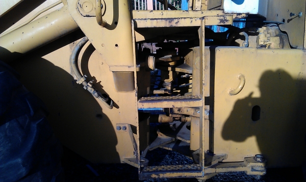 ขายรถตักล้อยาง515 เครื่องISUZU TXพร้อมใช้งาน ขายรถตักล้อยาง515 เครื่องISUZU TXพร้อมใช้งาน