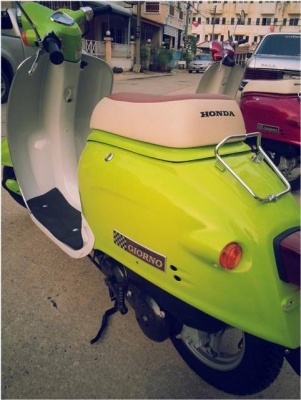 Honda giorno 50cc (สีเขียว)