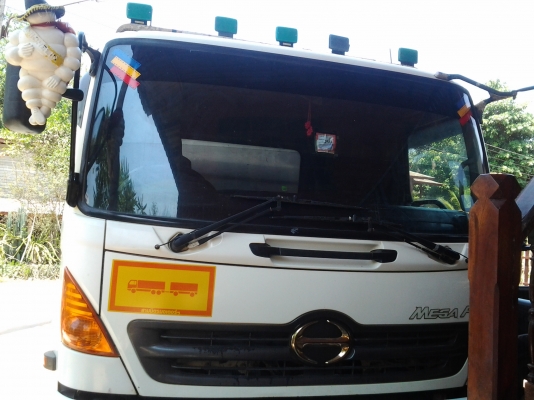 HINO MEGA 260 ปี49 สวยๆๆ