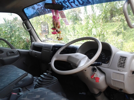 HINO DUTRO ปี48 สวยๆ HINO DUTRO ปี48 สวยๆ