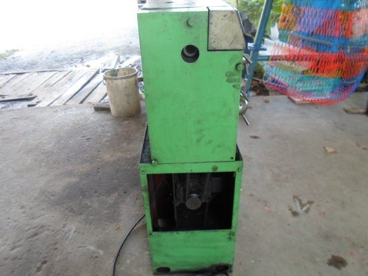 เครื่องกลึง 4 ฟุต ไต้หวัน เกียร์บล็อก พร้อมใช้ 38,000 ด่วน !!!! เครื่องกลึง 4 ฟุต ไต้หวัน เกียร์บล็อก พร้อมใช้ 38,000 ด่วน !!!!