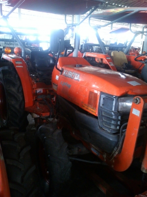 ขายรถแทรกเตอร์ KUBOTA L3408