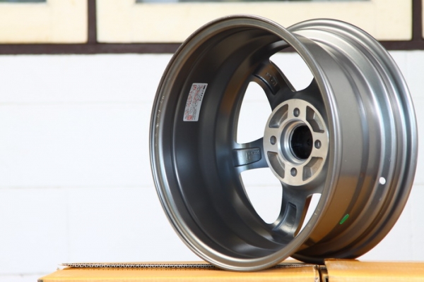 ล้อใหม่ขอบ15 TE37 4รู100 กว้าง7 ออฟ38 สีเทากัลเมทาลิค เหมือนแท้