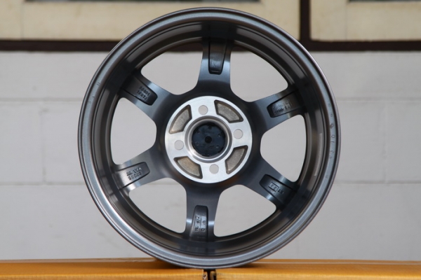 ล้อใหม่ขอบ15 TE37 4รู100 กว้าง7 ออฟ38 สีเทากัลเมทาลิค เหมือนแท้