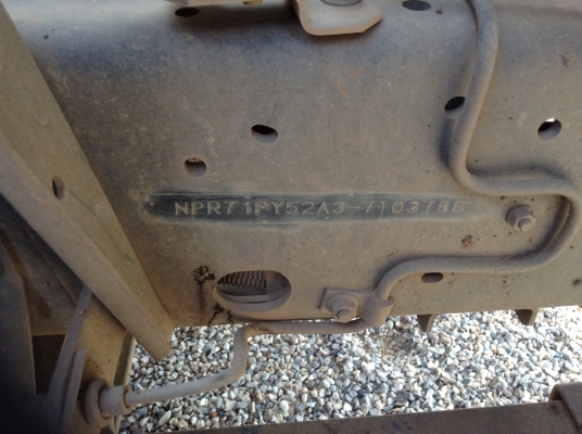 ขาย 6 ล้อ ISUZU NPR