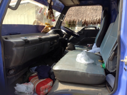 ขาย 6 ล้อ ISUZU NPR