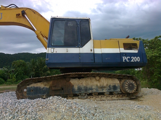 komatsu pc200-5 คอนโทรลสั้น 084-744-4476