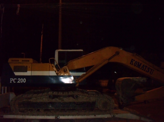 komatsu pc200-5 คอนโทรลสั้น 084-744-4476