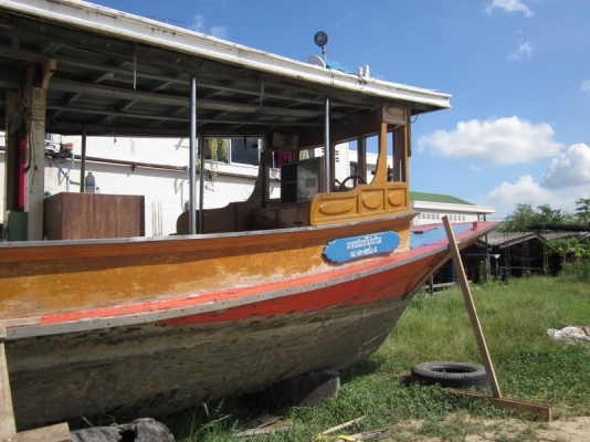 โครงเรือยนต์ไม้ สภาพดี