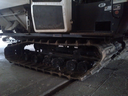 ขายรถเกี่ยวข้าว DC-95GM ขายรถเกี่ยวข้าว DC-95GM