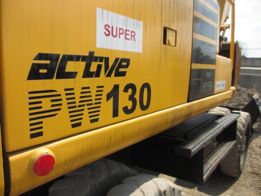 KOMATSU PW130-6K  เก่านอก ล้อยาง เอวแน่น ปั็มแรง สภาพพร้อมใช้ สุดๆเอาไปแบ่งกันใช้ได้เลยครับ   น้องร็อค จัดหั้ย สนใจโทร สอบถามได้ 081-8535656