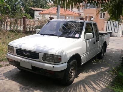 ขายกระบะ ISUZU SPACECAB 2.5 เกียร์ธรรมดา พวงมาลัยเพาเวอร์