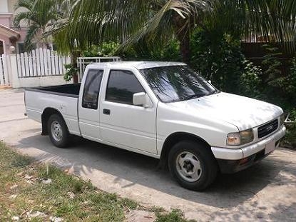 ขายกระบะ ISUZU SPACECAB 2.5 เกียร์ธรรมดา พวงมาลัยเพาเวอร์