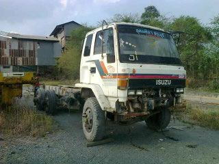 Isuzu Rocky 210
