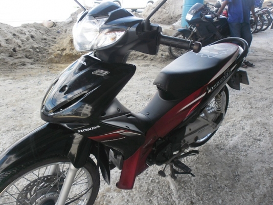 เวฟ110i ปี52รถบ้านเครื่อดีสีสวยเปลือกไม่แตก ค.2