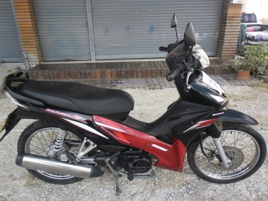 เวฟ110i ปี52รถบ้านเครื่อดีสีสวยเปลือกไม่แตก ค.3