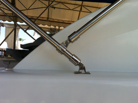 ขาย Fitting ss.316 สำหรับทำโครงหลังคาเรือ ขาย Fitting ss.316 สำหรับทำโครงหลังคาเรือ