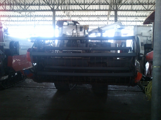 ขายรถเกี่ยวข้าว DC-68G