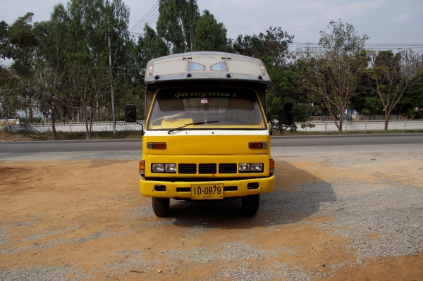 ขายรถ6ล้อ ISUZU TR  100