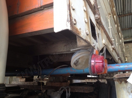 กระบะคาร์โก้รถอีโน่บรรทุก 6 ล้อ