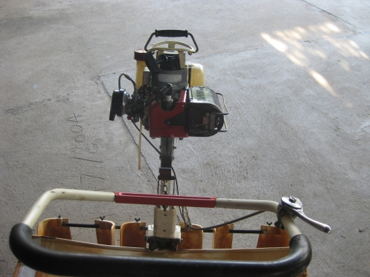 เครื่องพรวนหญ้าในร่องข้าว