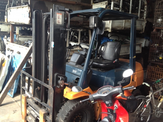 ขายรถยก Toyota/Komatsu นำเข้าจากประเทศญ๊่ปุ่น