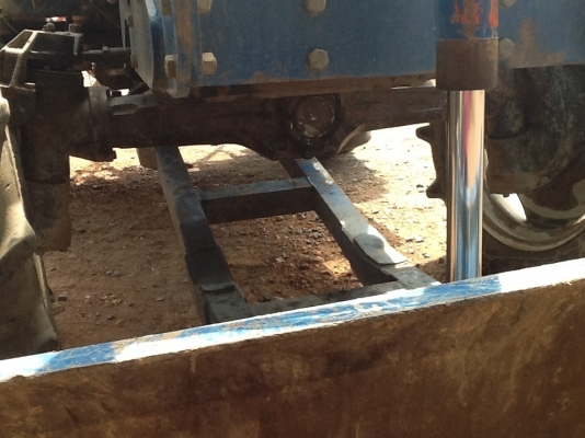 แทรกเตอร์แชมป์ 604 4 WD 2 เพลา พร้อมใบมีดหน้า เดิมๆไม่ได้ล้าง