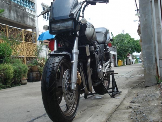 วุฒินนบุรี// ขาย XJR400cc. ปี96รถสวยพร้อมใช้เครื่องดีขับได้เอกสารอินวอยแท้ๆคับ