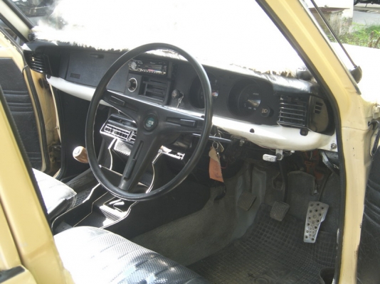 Toyota Corolla KE20  (1974)