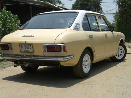 Toyota Corolla KE20  (1974)