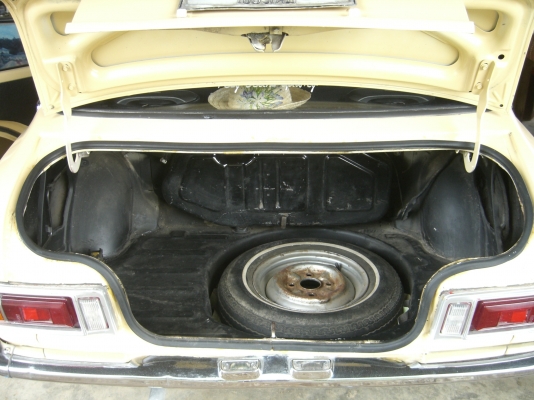 Toyota Corolla KE20  (1974)