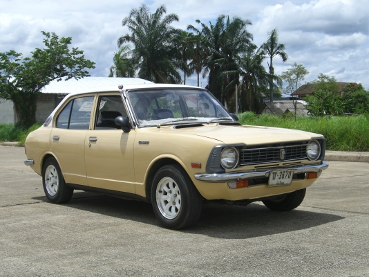Toyota Corolla KE20  (1974)