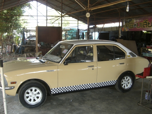 Toyota Corolla KE20  (1974)