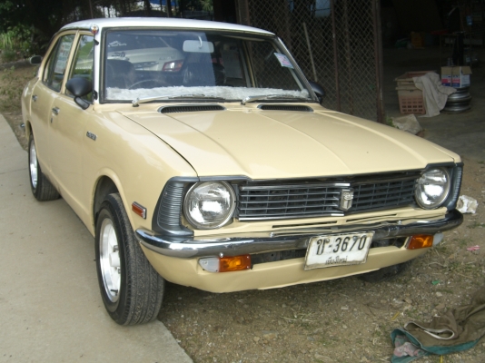 Toyota Corolla KE20  (1974)
